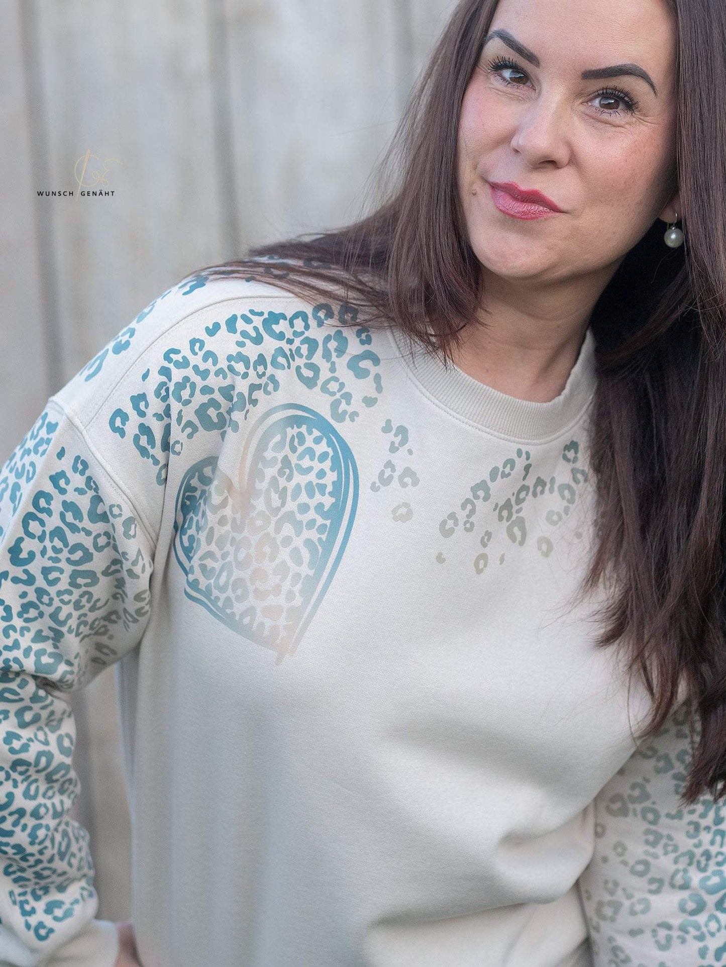 LEO Herz| Herz Outline – Farbverlauf