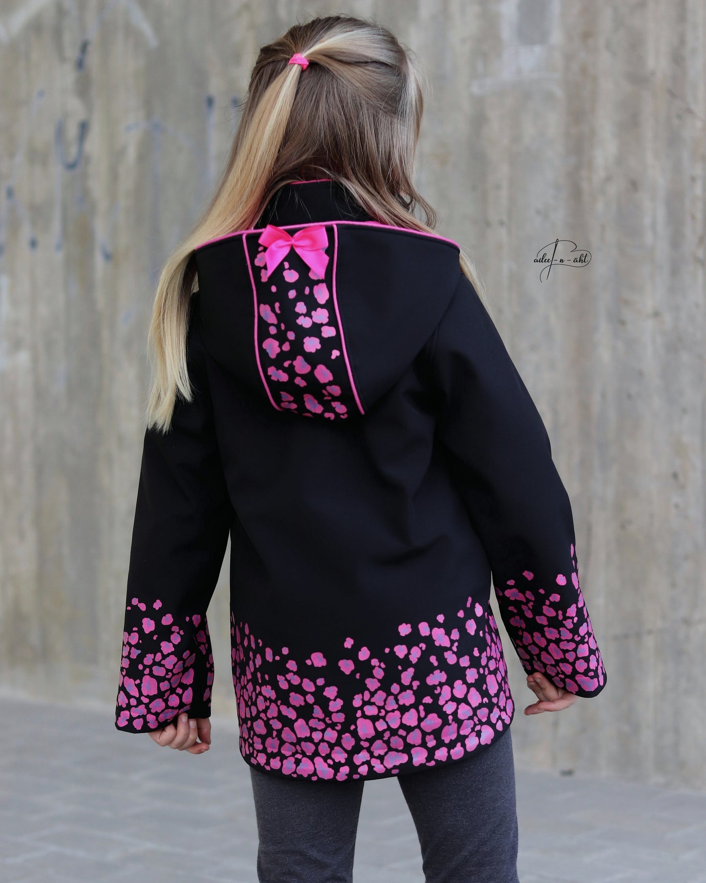 #4 Neon Kiss | Pink Monochrom | LEO Herz ColorPop