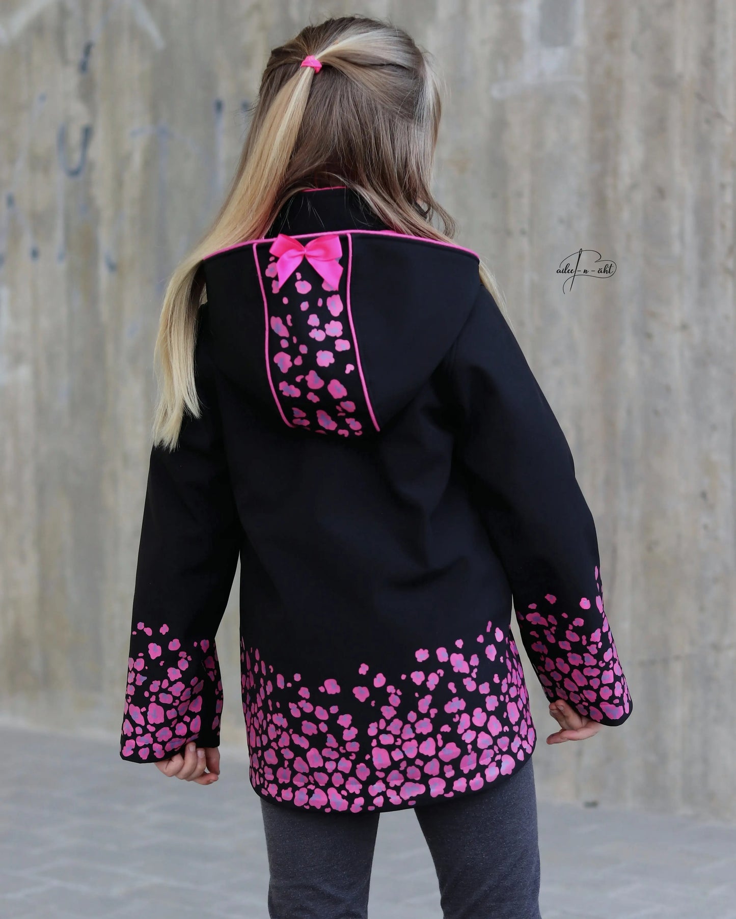 #4 Neon Kiss | Pink Monochrom | LEO Herz ColorPop