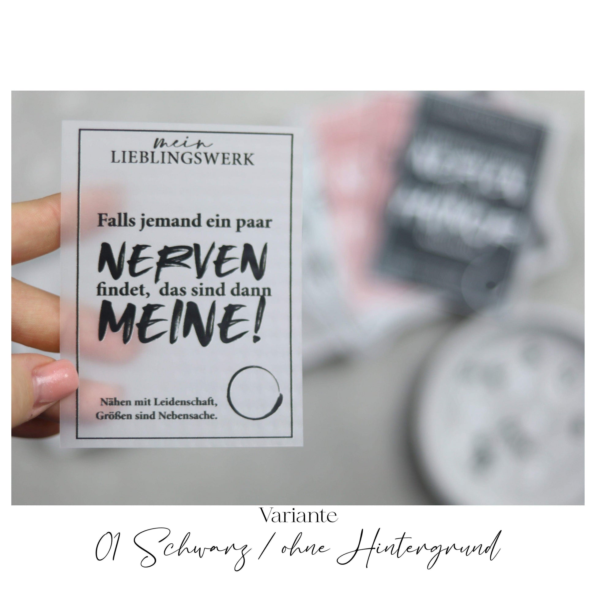 Entdecke unsere stylischen Größenlabels als Bügelbilder für Statement-Jacken! Einfach aufzubügeln, langlebig und perfekt für individuelle DIY-Projekte. Verleihe Deinen Jacken eine persönliche Note und sorge für klare Größenangaben. Jetzt online kaufen!