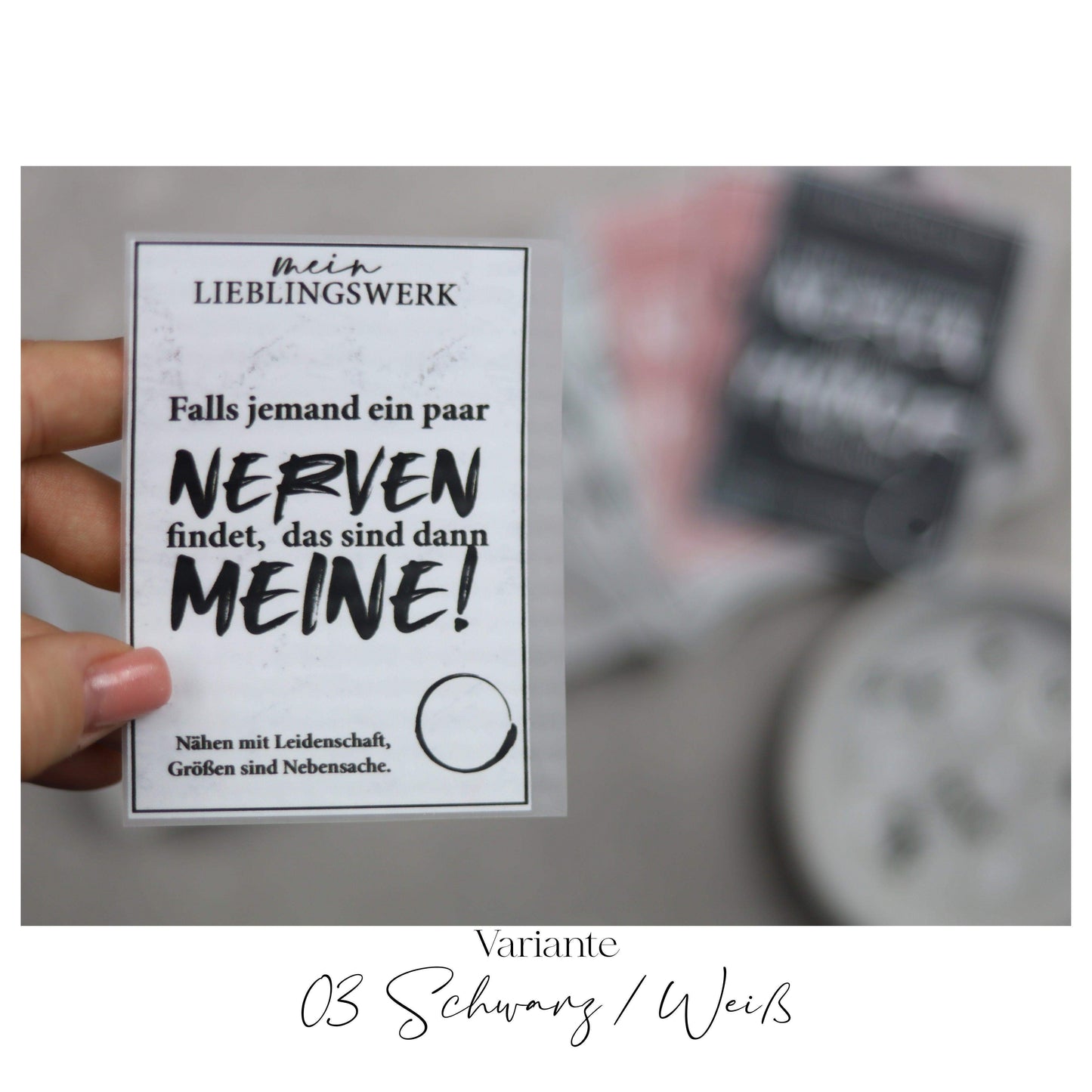 Entdecke unsere stylischen Größenlabels als Bügelbilder für Statement-Jacken! Einfach aufzubügeln, langlebig und perfekt für individuelle DIY-Projekte. Verleihe Deinen Jacken eine persönliche Note und sorge für klare Größenangaben. Jetzt online kaufen!