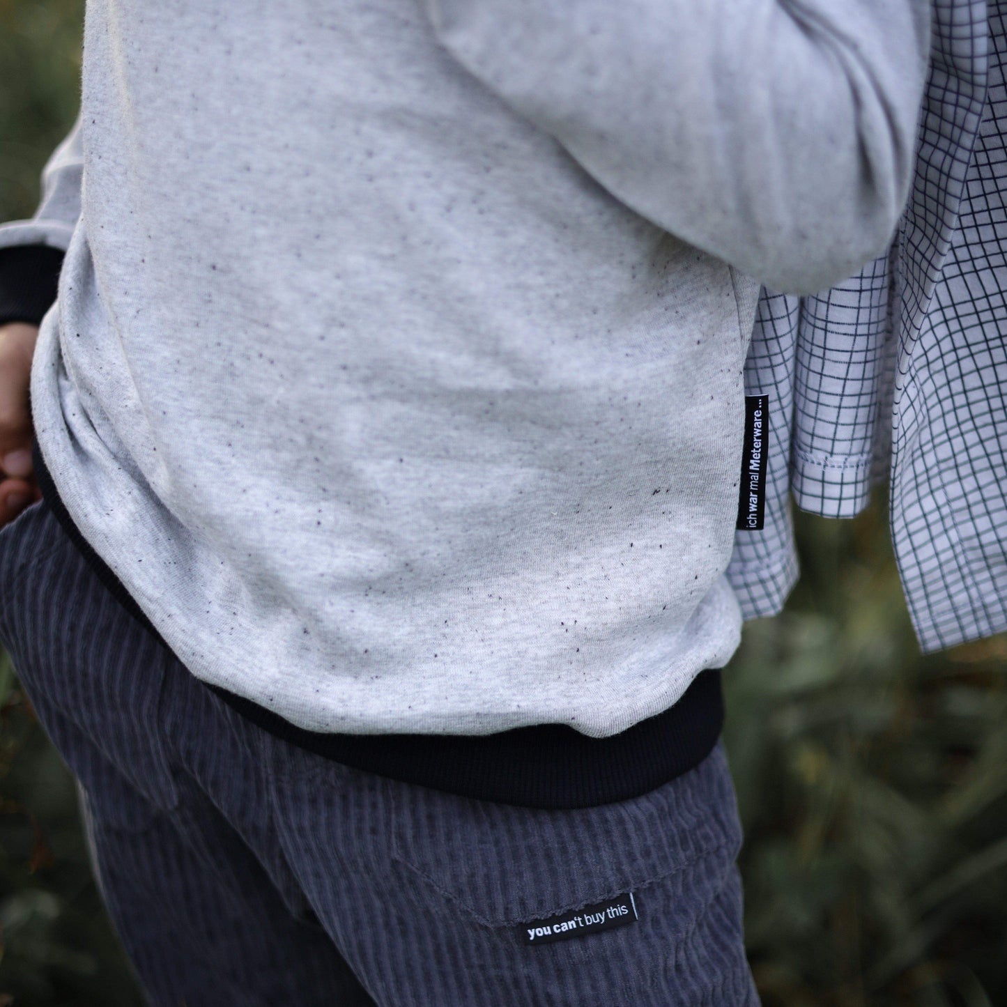 Entdecke unsere auffälligen Statement Weblabels! Perfekt für individuelle DIY-Projekte und einzigartige Modekreationen. Hochwertig, langlebig und einfach anzubringen. Verleihe Deinen Designs eine besondere Note mit unseren trendigen Labels. Jetzt online b