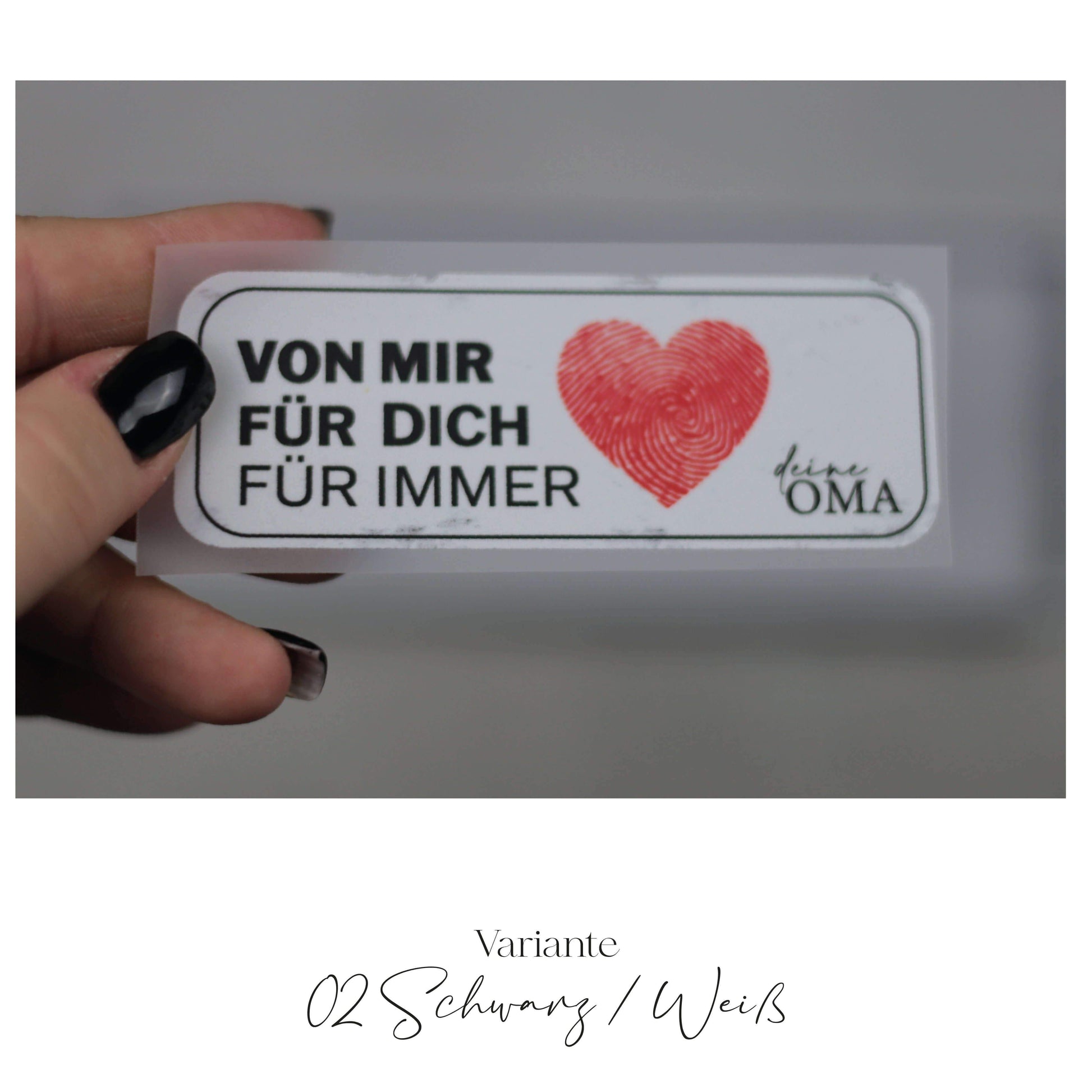 Entdecke unsere stylischen Größenlabels als Bügelbilder für Statement-Jacken! Einfach aufzubügeln, langlebig und perfekt für individuelle DIY-Projekte. Verleihe Deinen Jacken eine persönliche Note und sorge für klare Größenangaben. Jetzt online kaufen!
