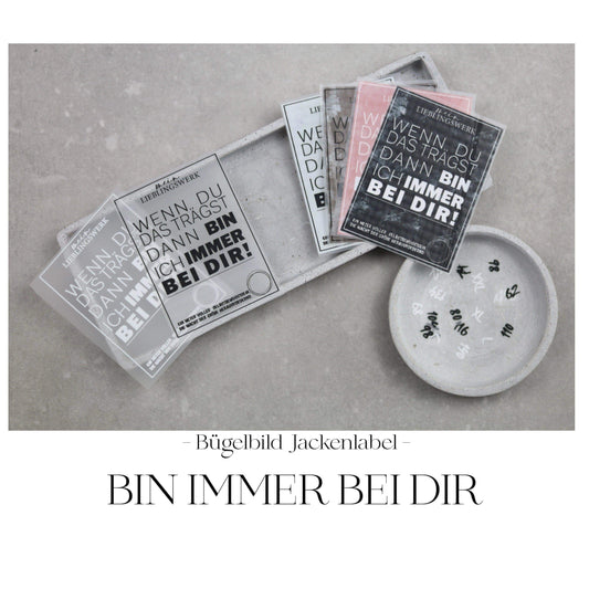 Entdecke unsere stylischen Größenlabels als Bügelbilder für Statement-Jacken! Einfach aufzubügeln, langlebig und perfekt für individuelle DIY-Projekte. Verleihe Deinen Jacken eine persönliche Note und sorge für klare Größenangaben. Jetzt online kaufen!