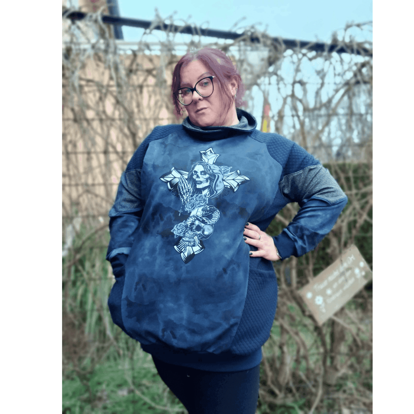 RGLN CLR WERK Hoodie | Damen  | A0 & A4 | Beamer