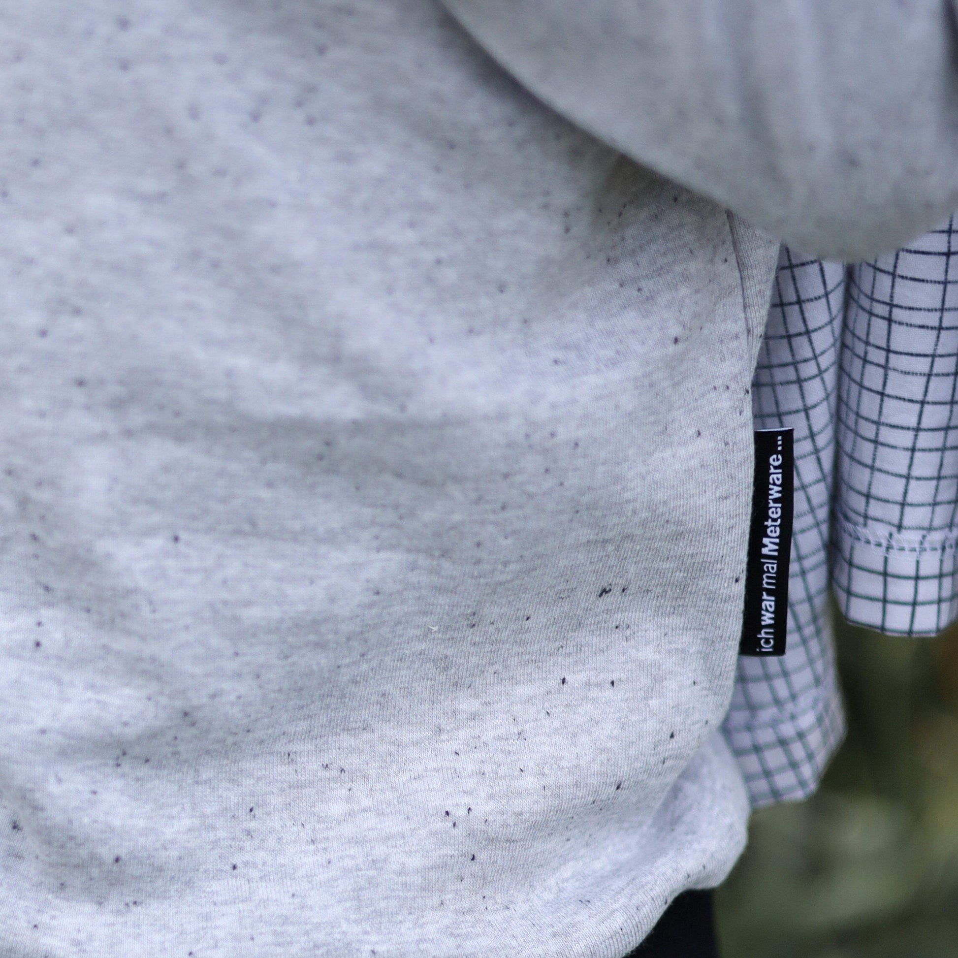 Entdecke unsere auffälligen Statement Weblabels! Perfekt für individuelle DIY-Projekte und einzigartige Modekreationen. Hochwertig, langlebig und einfach anzubringen. Verleihe Deinen Designs eine besondere Note mit unseren trendigen Labels. Jetzt online b